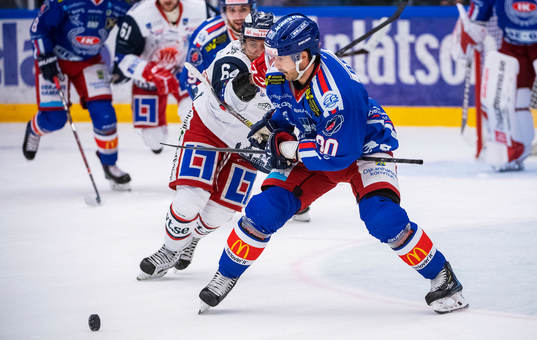 Oskarshamns Alex Hutchings och Västerviks Alexander