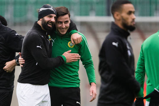 Hammarbys Kennedy Bakircioglu och Jeppe Andersen