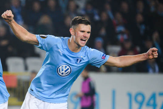 Marcus Antonsson of Malmö FF celebrates