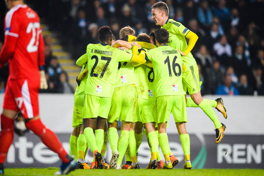Patrick Mortensen of Sarpsborg 08 celebrates with team mates