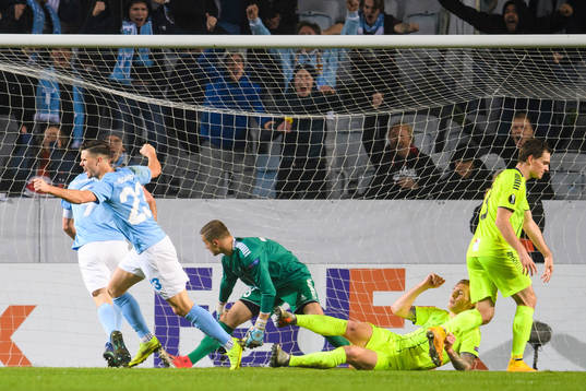 Marcus Antonsson of Malmö FF celebrates