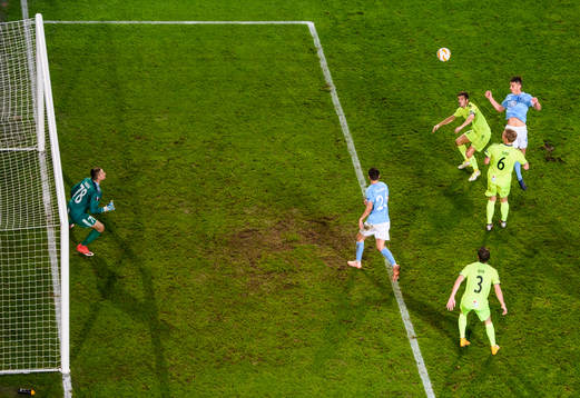 Markus Rosenberg of Malmö FF with a chance to score