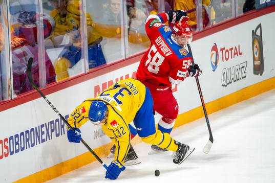 Lukas Bengtsson #32, SWE, Anton Slepyshev #58, RUS