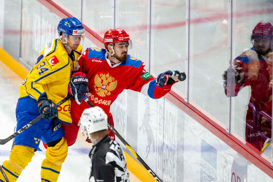 Daniel Brodin #34, SWE, Artem Blazhiyevsky #35, RUS