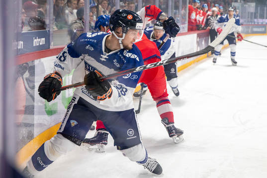 Teemu Turunen #38, FIN