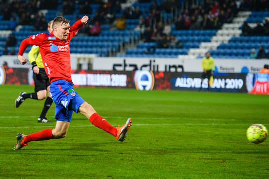 Helsingborgs Andri Runar Bjarnason  gör 2-1
