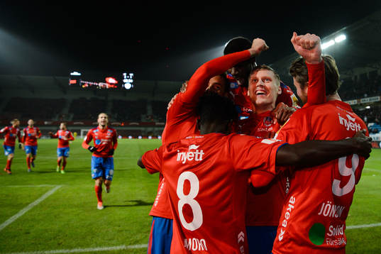 Helsingborgs Andri Runar Bjarnason  jublar