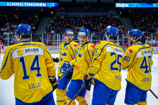 Jakob Lilja #14, SWE, Daniel Brodin #34, SWE, Joel Persson