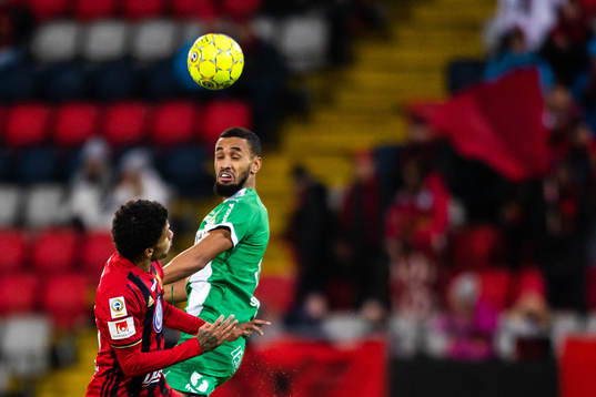 Östersunds Jerell Anthony Sellars och Hammarbys Junes Barny