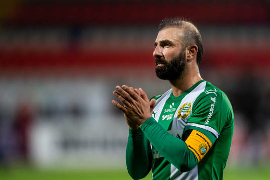 Hammarbys Kennedy Bakircioglu  tackar publiken
