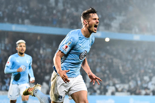 Malmö FFs Markus Rosenberg jublar