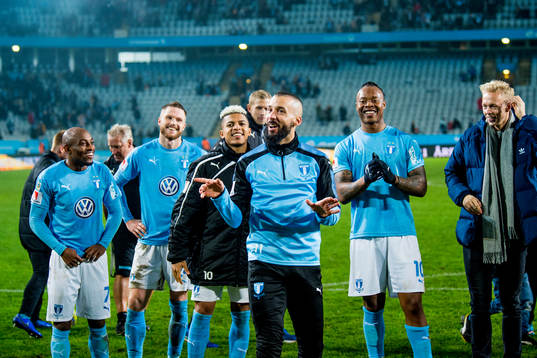 Malmö FFs Guillermo Molins jublar med lagkamraterna
