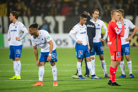 Norrköpings Alexander Fransson och Ian Smith väntar på
