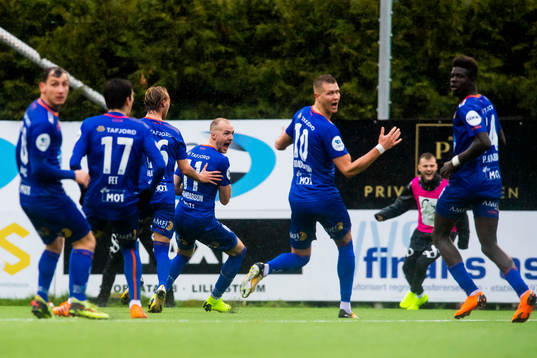 Aron Elís Thrándarson and Hólmbert Fridjónsson of