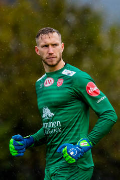 Goalkeeper Simon Thomas of Strømmen
