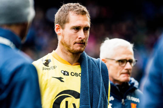 Goalkeeper Iven Austbø of Viking looks dejected in the