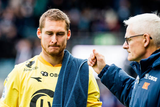 Goalkeeper Iven Austbø of Viking looks dejected in the