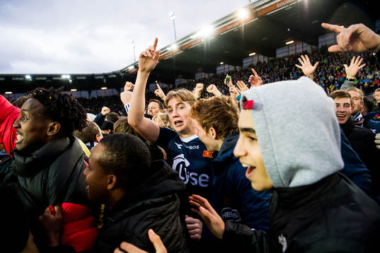 Kristian Thorstvedt of Viking celebrates