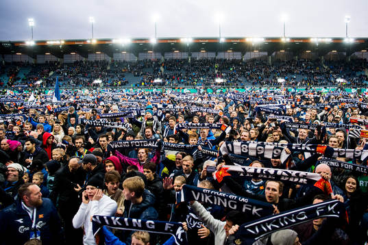 Supporters of Viking celebrate