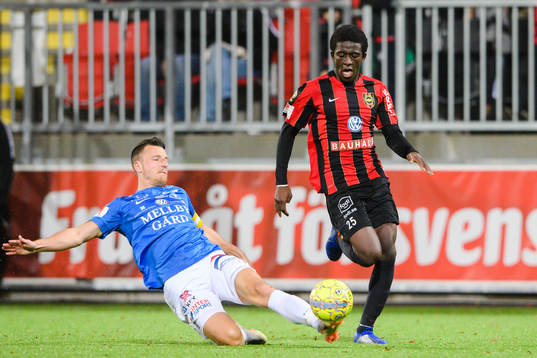 Trelleborgs Alexander Blomqvist och Brommapojkarnas Jack