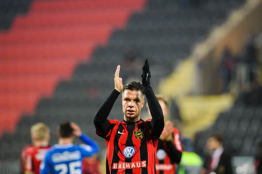 Brommapojkarnas Erik Figueroa jublar