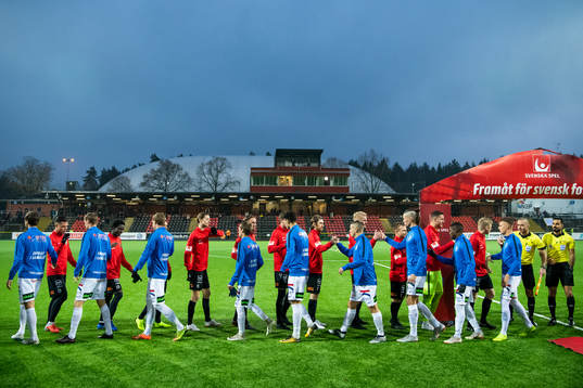 Trelleborgs och Brommapojkarnas spelare