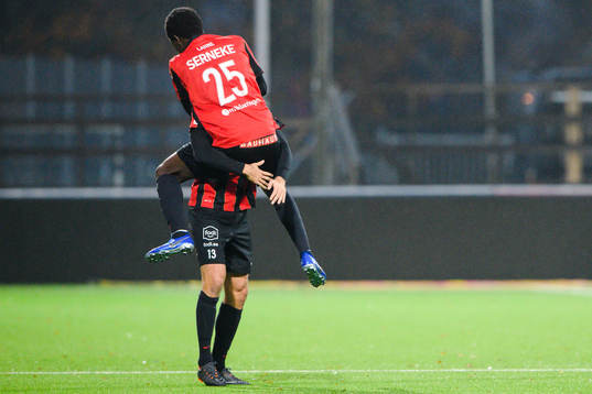 Bläddra bland fler bilder av Fotboll, Allsvenskan, Brommapojkarna - Trelleborg