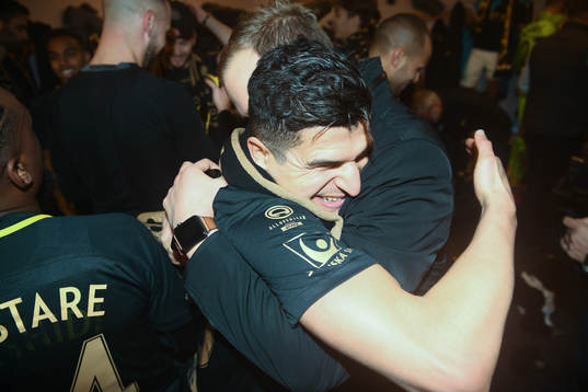 s Tarik Elyounoussi jublar