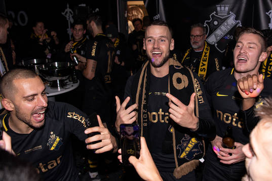s Panos Dimitriadis, Alexander Milosevic och Haukur