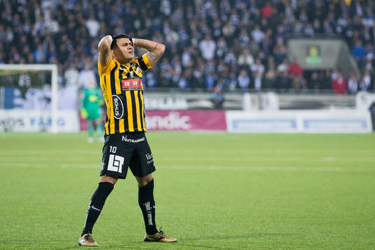 Häckens Paulinho deppar