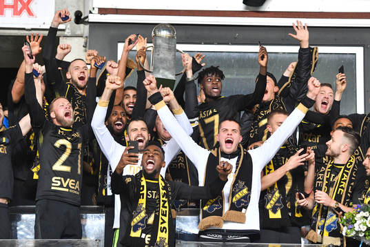 Bläddra bland fler bilder av Fotboll, Allsvenskan, Kalmar - AIK