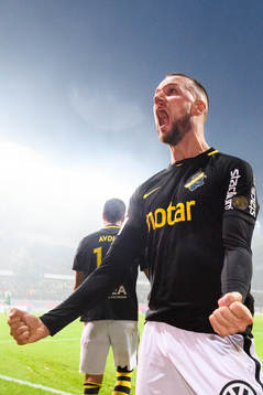 s Alexander Milosevic jublar