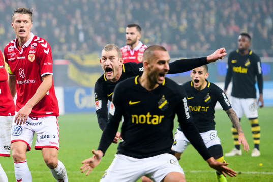 s Robin Jansson jublar
