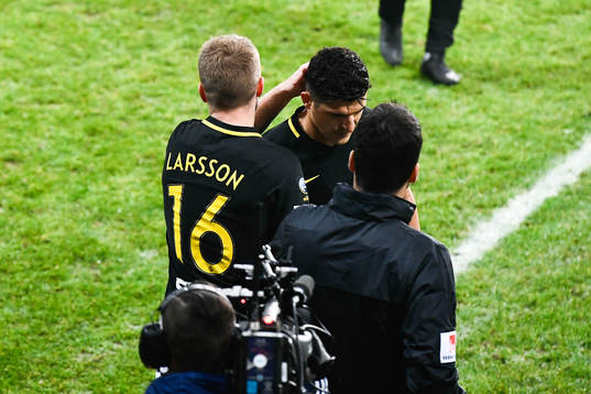 s Sebastian Larsson byts in