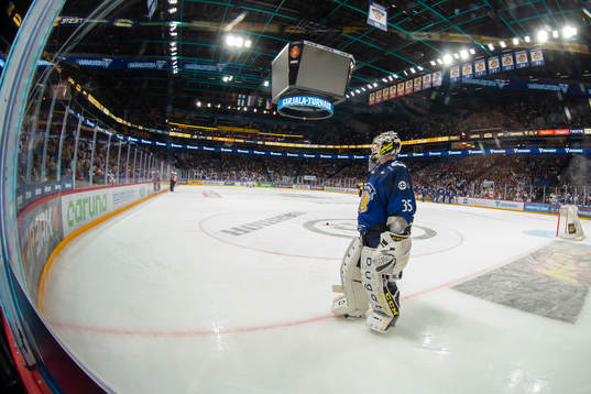 Veini Vehviläinen #35, FIN