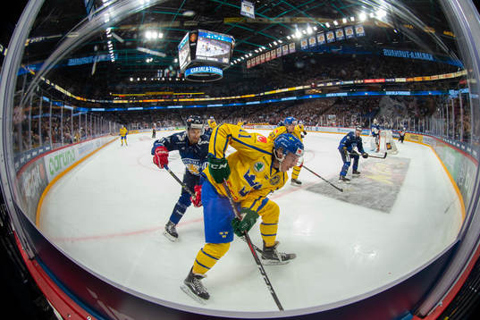 Joakim Nygärd #11, SWE, Petteri Lindbohm #40, FIN