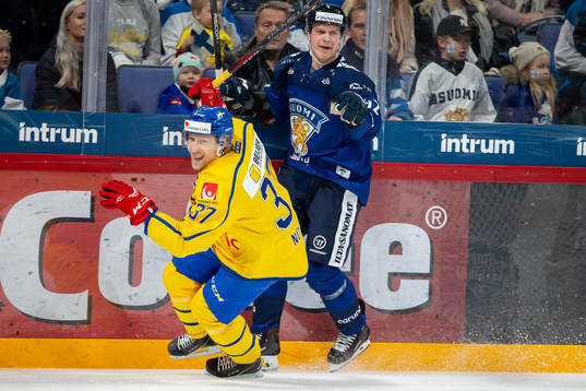 John Norman #37, SWE, Teemu Eronen #42, FIN