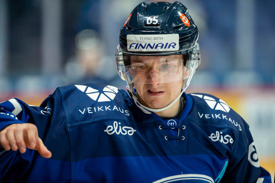 Sakari Manninen #65, FIN
