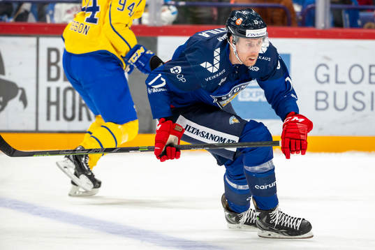 Marko Anttila #12, FIN, Joel Persson #94, SWE