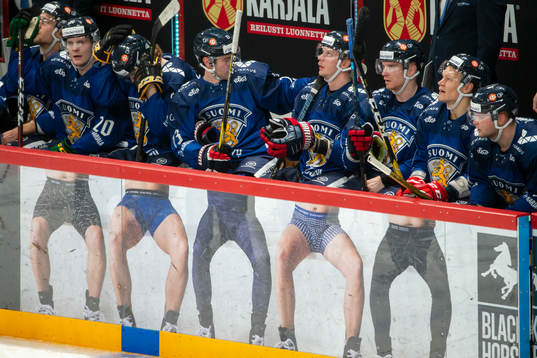 Finnish bench