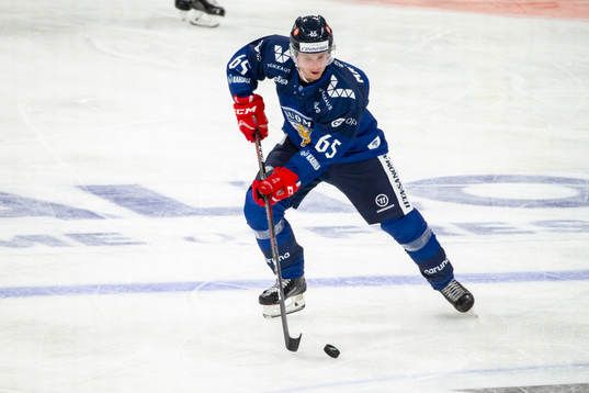 Sakari Manninen #65, FIN