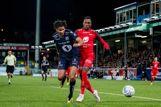 Christophe Psyché of Kristiansund and Daouda Bamba of Brann