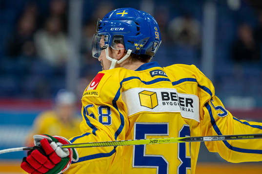 Anton Lander #58, SWE