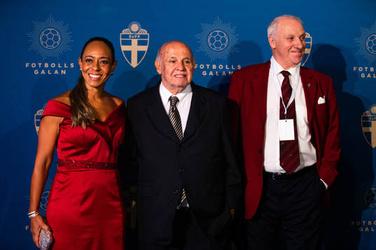 Flavia Kurtis, dotter till Péle, Pepe (Jose Macia) och Owe