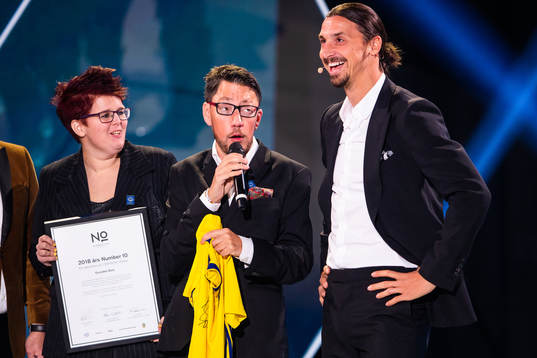 Grunden bois tilldelas Nr.10 stipendiet av Zlatan