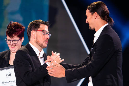 Grunden bois tilldelas Nr.10 stipendiet av Zlatan