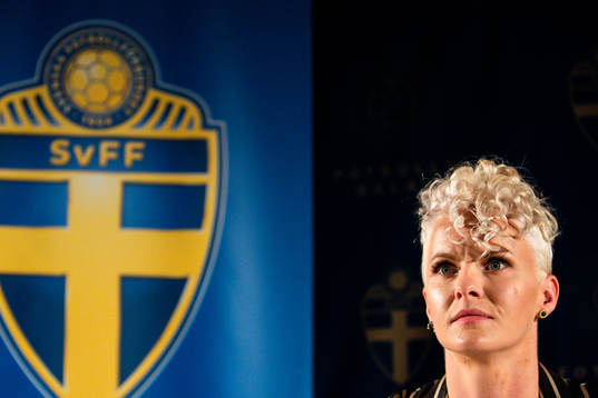 Nilla Fischer på en presskonferens