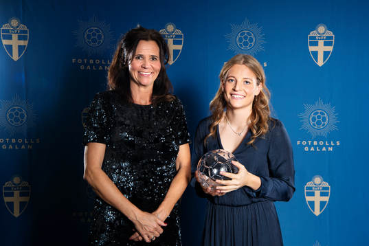 Malin Swedberg, och Årets genombrott i Damallsvenskan,