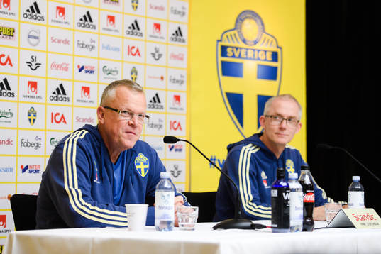 Sveriges förbundskapten Janne Andersson och kommunikatör