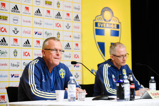 Sveriges förbundskapten Janne Andersson och kommunikatör